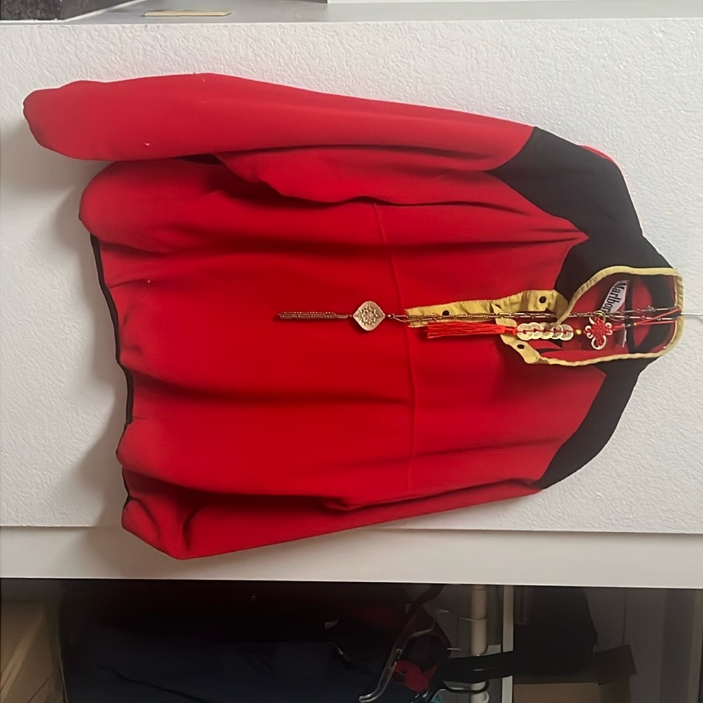 Men’s XL Marlboro Sweater